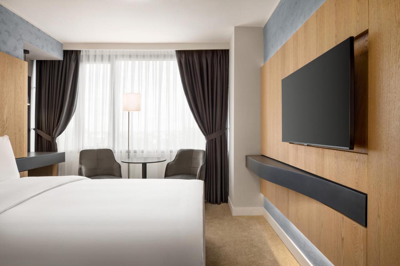 Hotel Ramada By Wyndham Slatina Parc Zewnętrze zdjęcie