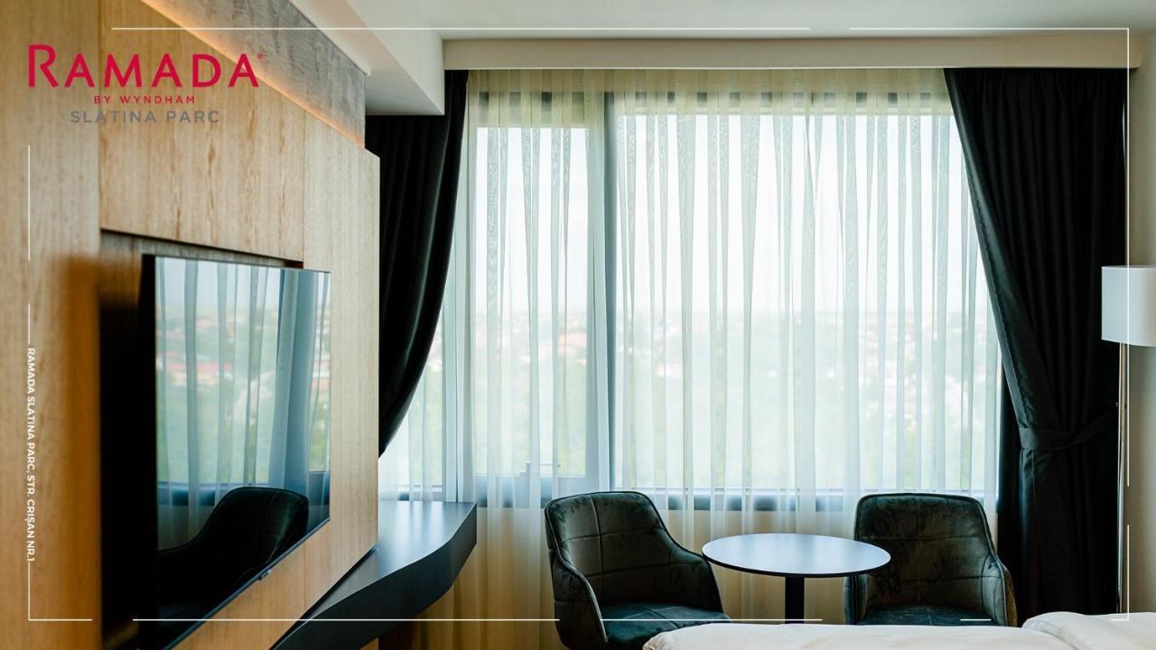 Hotel Ramada By Wyndham Slatina Parc Zewnętrze zdjęcie
