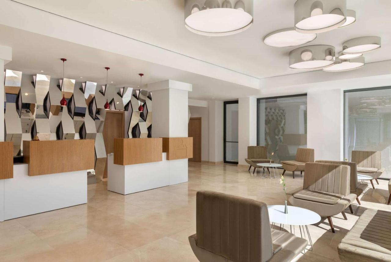 Hotel Ramada By Wyndham Slatina Parc Zewnętrze zdjęcie